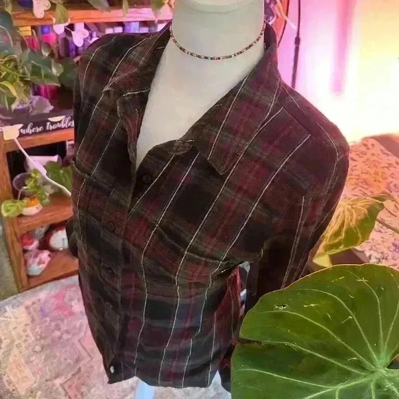 VANS l Fall flannel l SIZE MEDIUM l fall gorpcore granola girl cowgirl l - Picture 4 of 8